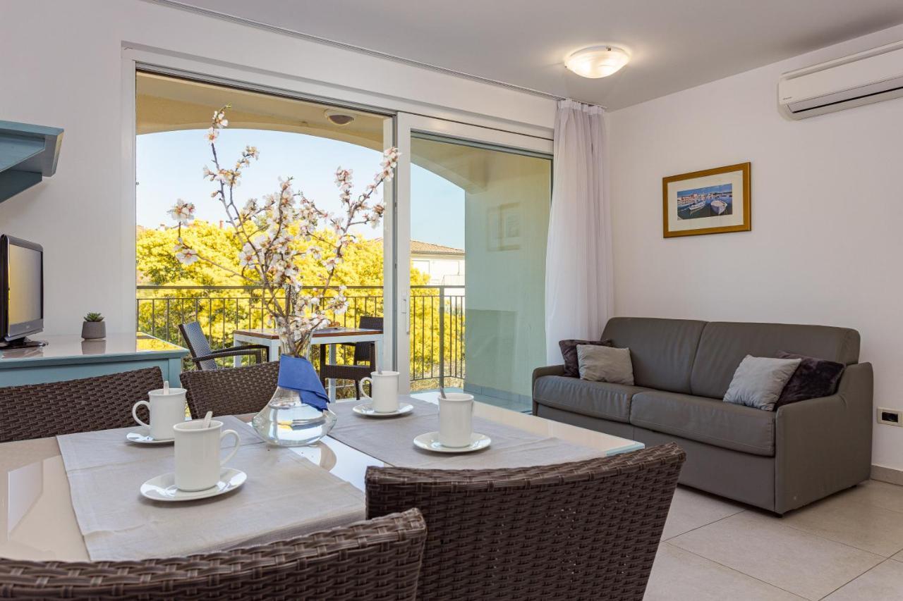 Residence Superior Del Mar Banjole Εξωτερικό φωτογραφία