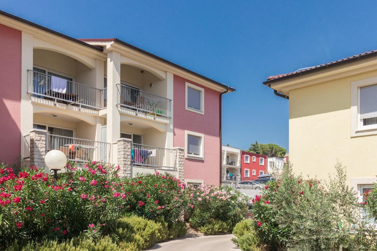 Residence Superior Del Mar Banjole Εξωτερικό φωτογραφία
