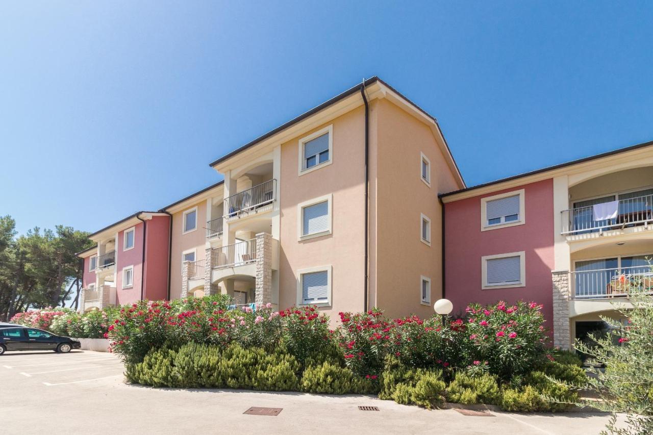 Residence Superior Del Mar Banjole Εξωτερικό φωτογραφία