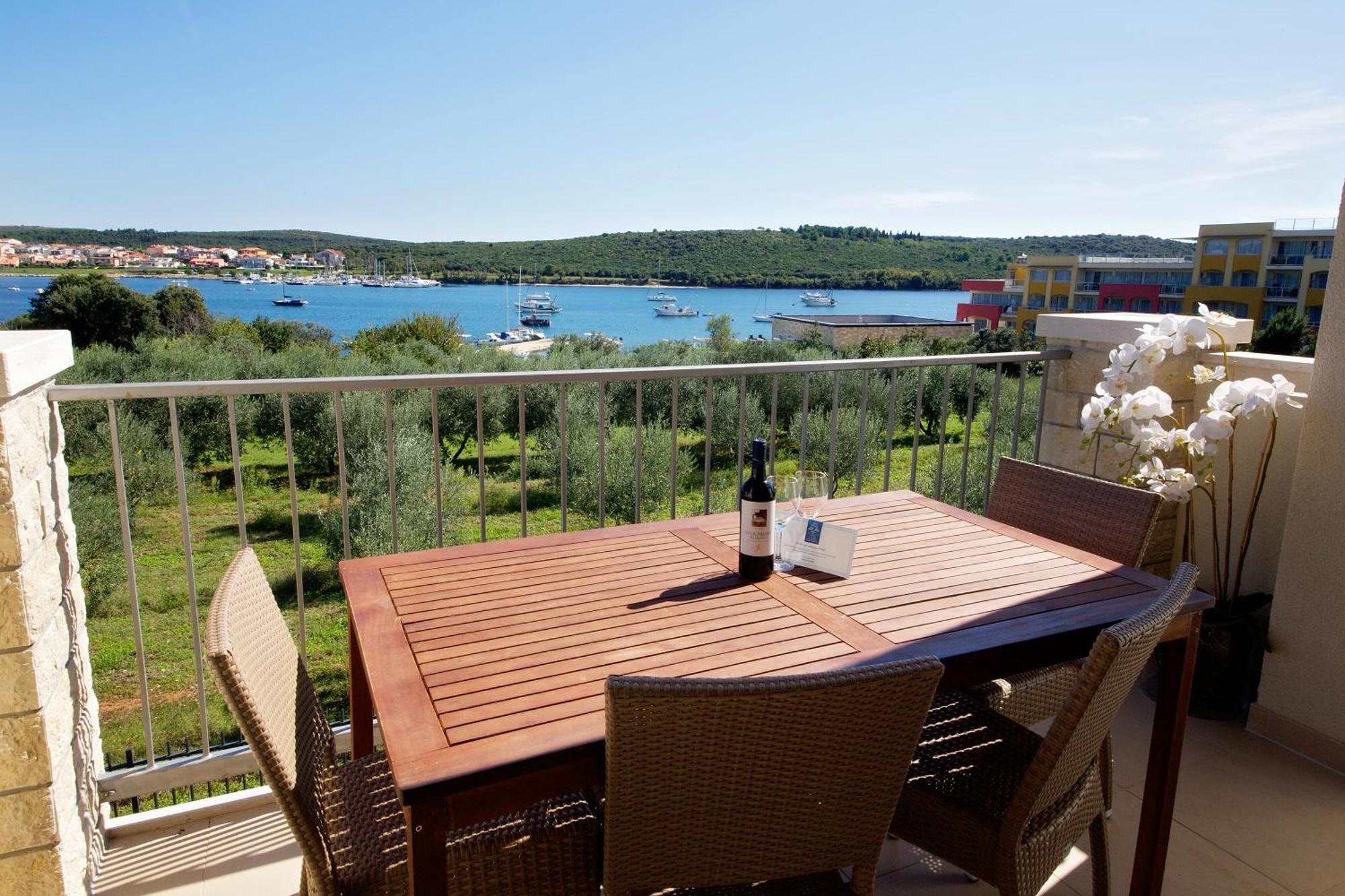 Residence Superior Del Mar Banjole Εξωτερικό φωτογραφία