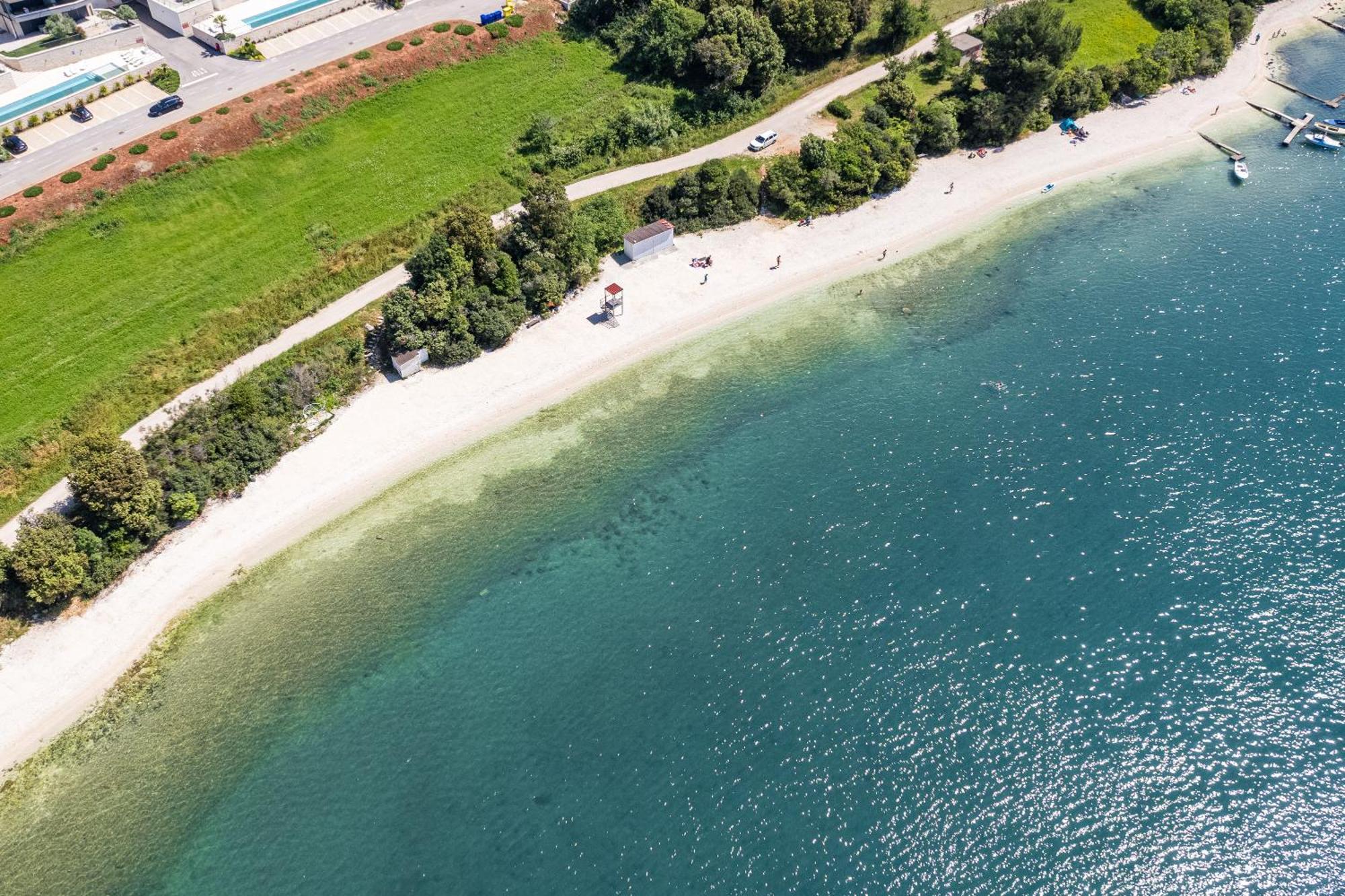 Residence Superior Del Mar Banjole Εξωτερικό φωτογραφία
